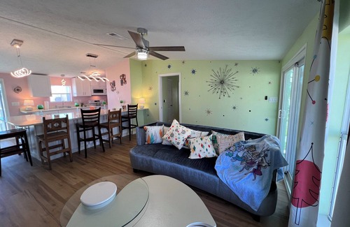 Iona House | Orbit City! 3-bedroom home just minutes to the beaches!