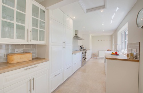 Wighton House | Orchard Barn - Four Bedroom House, Sleeps 8