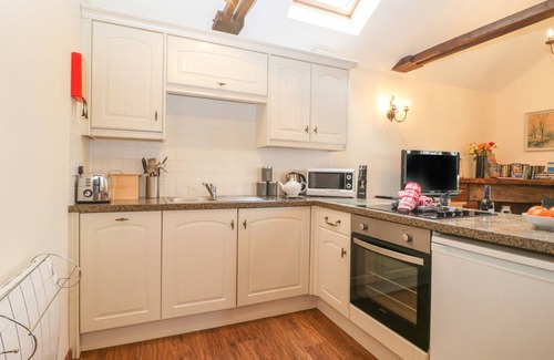 Watchet Cottage | ORCHARD COTTAGE, pet friendly, luxury holiday cottage in Washford