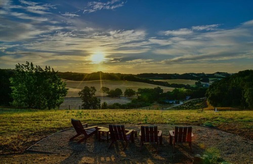 Paso Robles House | Orchard Hill Farm-Elegant Comfort in Desirable West Side Paso Robles!