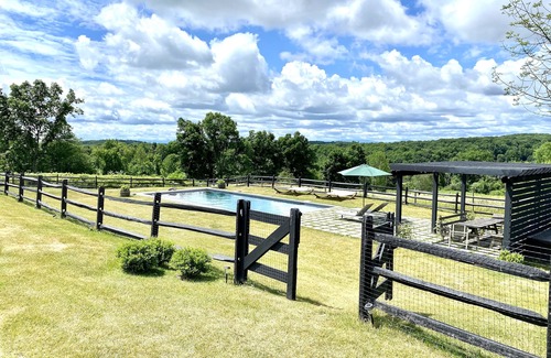 Town of Washington House | Orchard Hill - Large Family Estate