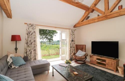 Moreton House | Orchard View