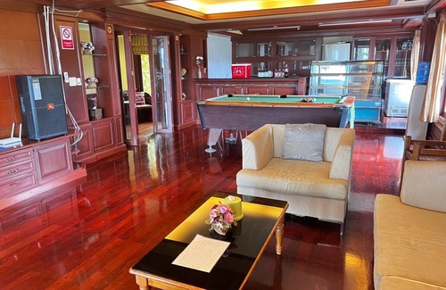 Ratsada Villa | Orchid Pool Villa Phuket