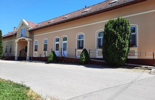 Gyomaendrod Apartment | Orchidea Apartmanház