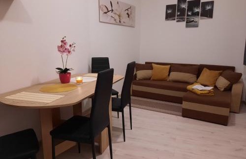 Gyomaendrod Apartment | Orchidea Apartmanház