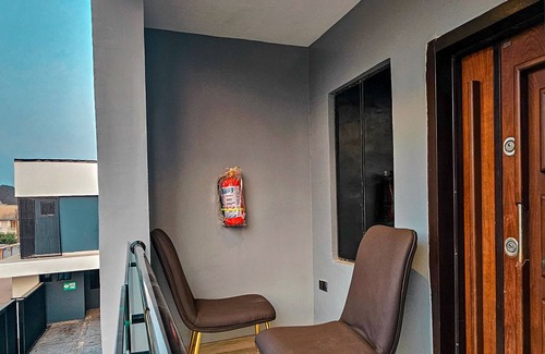 Benin City House | Orhue Suites Duplex with a Penthouse