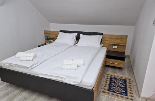 Arad Apartment | ORI Blue Studio Malul Muresului