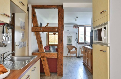 Eguisheim Apartment | Oriel - Village centre, terrace and private car park