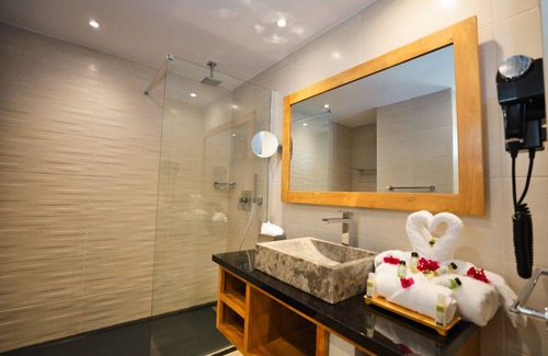 Orient Bay Hotel | Orient Beach Hotel