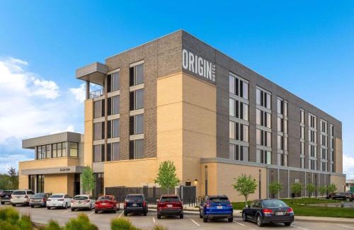 Waldron Hotel | Origin Kansas City, a Wyndham Hotel