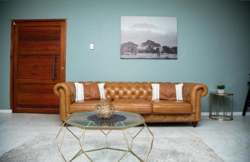 Madibeng House | Origon Farmhouse