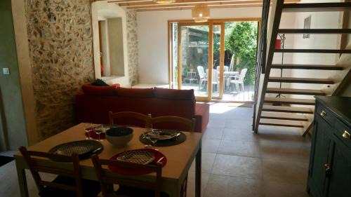 Laval Apartment | Orionde Gîte en Belledonne