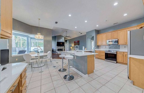 Forest City House | Orlando Getaway in Altamonte Springs