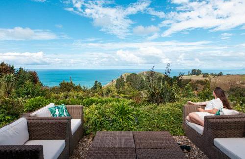 Waihi Cabin | Orokawa Bay Retreat