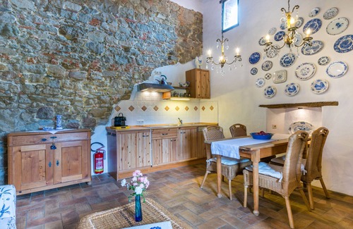 Moncioni Apartment | Ortensia by Interhome
