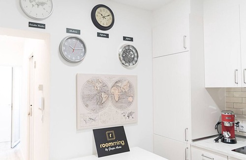 Simancas Bed & Breakfast | Oruro: Room with Bolivian essence and comfort in Madrid