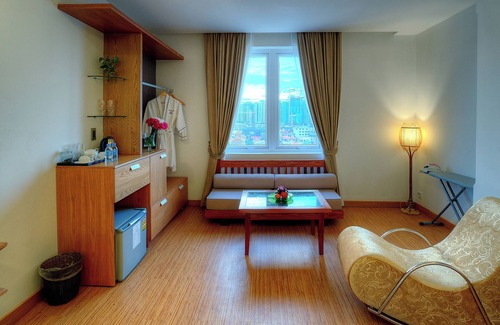 Prampir Makara Hotel | Orussey One Hotel & Apartment
