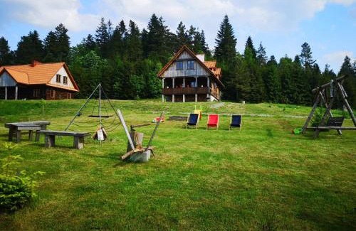 Rabe House | Osada na Granicy - Domki w Bieszczadach