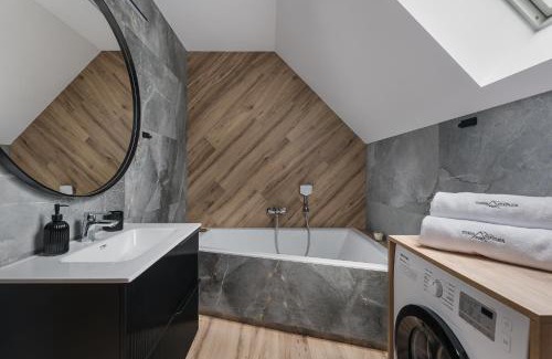 gmina Parzeczew House | Osada pod Sokolicą