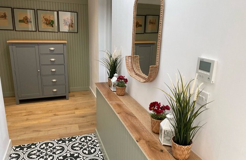 Maldon Cottage | Osea Island Enchanting Cottage