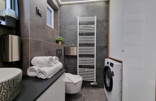 Osijek Apartment | OSIJEK LUXURY CENTER - self check in, Ulica I Gunulića 82