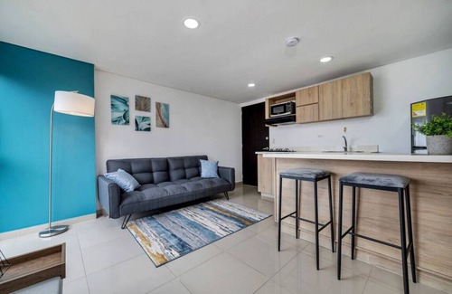 El Tesoro Apartment | Oslo 2403 - 24th floor apartment-city view 5mins lleras park