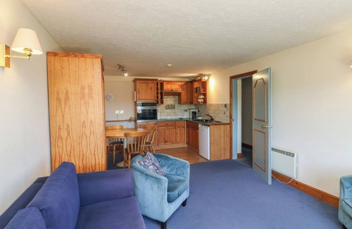 Kingsteignton Cottage | OSPREY, pet friendly in Kingsteignton