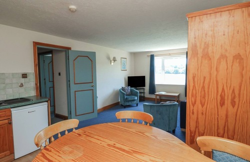 Kingsteignton Cottage | OSPREY, pet friendly in Kingsteignton