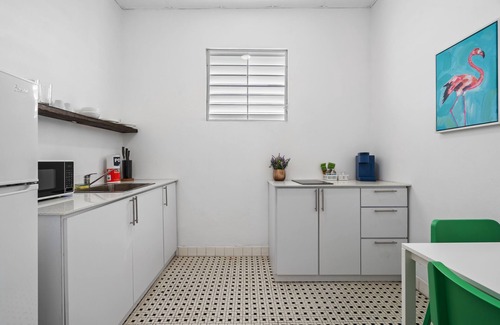 Sagrado Corazon Apartment | Otium Rentals San Juan City Apartment w Basketball Arcade