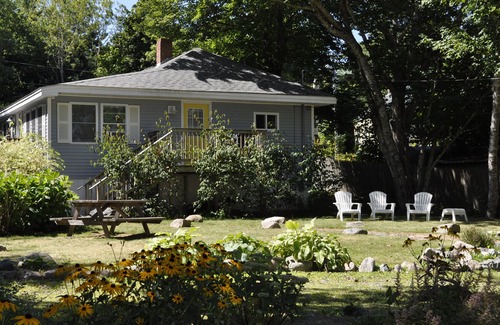 Otter Creek House | 'Otter Cliff Cottage" a short walk to Otter Cove