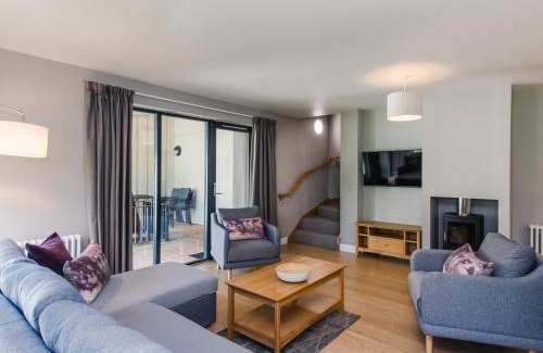 Alvie House | Otter Lodge