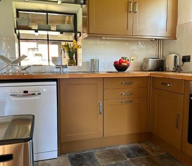 Easterside House | Otterhills