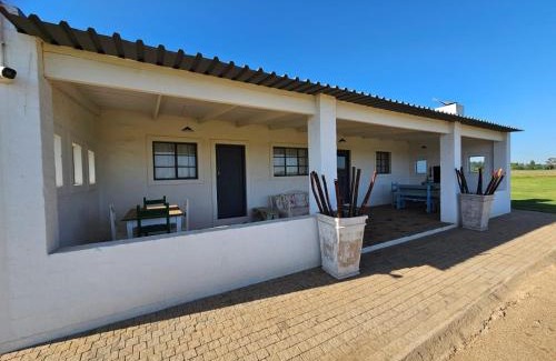 Bronkhorstspruit House | Oudezwaanskraal Game Farm