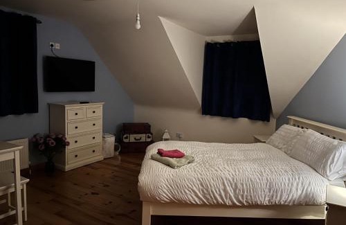 Oughterard House | Oughterard Homeshare