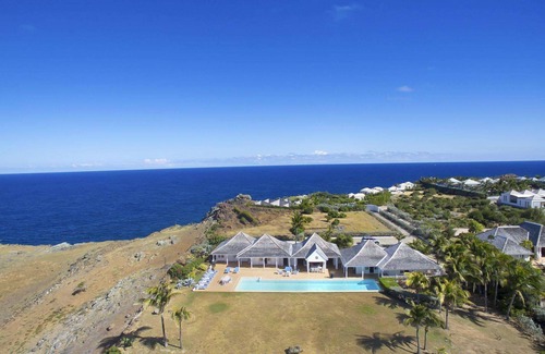 Petit Cul-de-Sac Villa | Oui (3/4 Rooms) Luxury villa