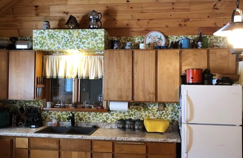 Deer River Cabin | Our cozy lakeside cabin offers you the simple pleasures of an up north getaway.