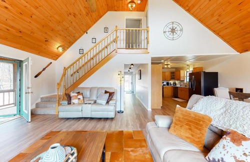 Morganton House | Our Mountain Hangar