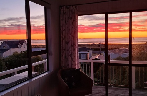 Riverton House | Our Riverton retreat with amazing sea views is the perfect getaway !
