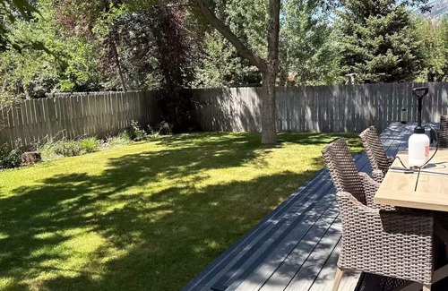 Alpine House | Outdoor Play or Relax Paradise Incredible Mtn View