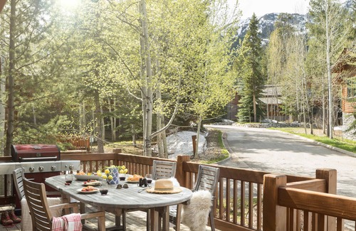 Granite Ridge House | Outpost: Granite Ridge Homestead 3100 - Hot Tub!