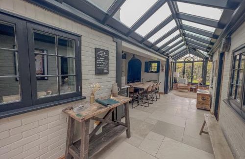 Irstead House | Outstanding secluded 4 bed House in rural Norfolk