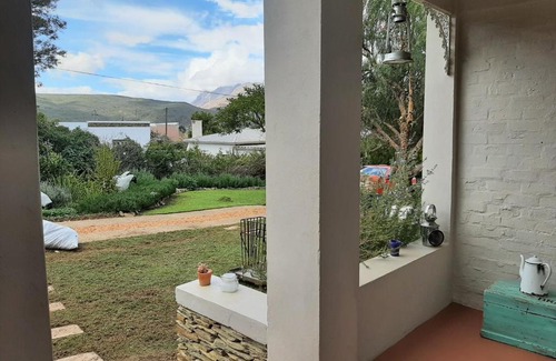 Barrydale House | Over Karoo Inn