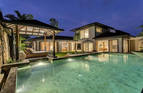 Mapusa Villa | Over Water Villas - Rumah Hutan