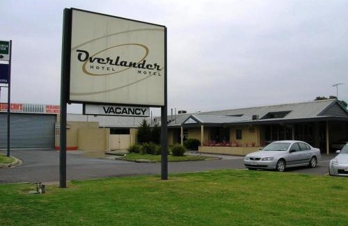 Shepparton Hotel | Overlander Hotel Motel