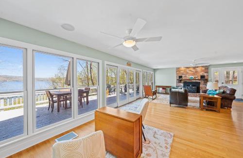 North Lake George House | Overlook Chalet