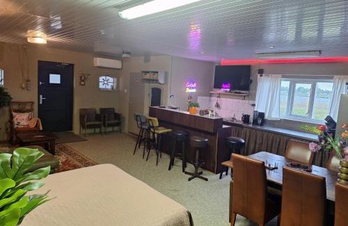 Oijen Apartment | Overnachten in de kroeg