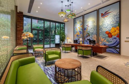 Buji Hotel | Overseas Chinese Town Nanyang Inn
