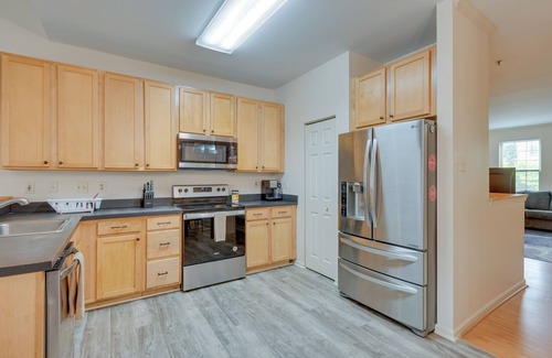 Owings Mills House | Owings Mills Townhouse: 8 Mi to Liberty Reservoir!