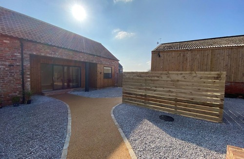 Mappleton Cottage | OWL'S HOOT, pet friendly, character holiday cottage in Burton Pidsea