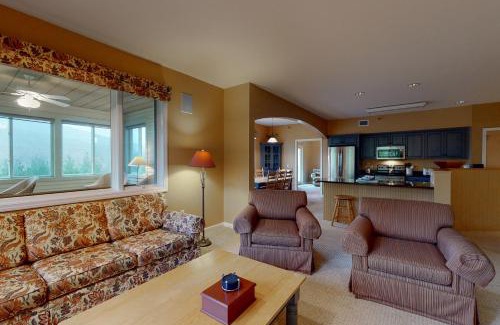 Jeffersonville Apartment | Owls Unit #6